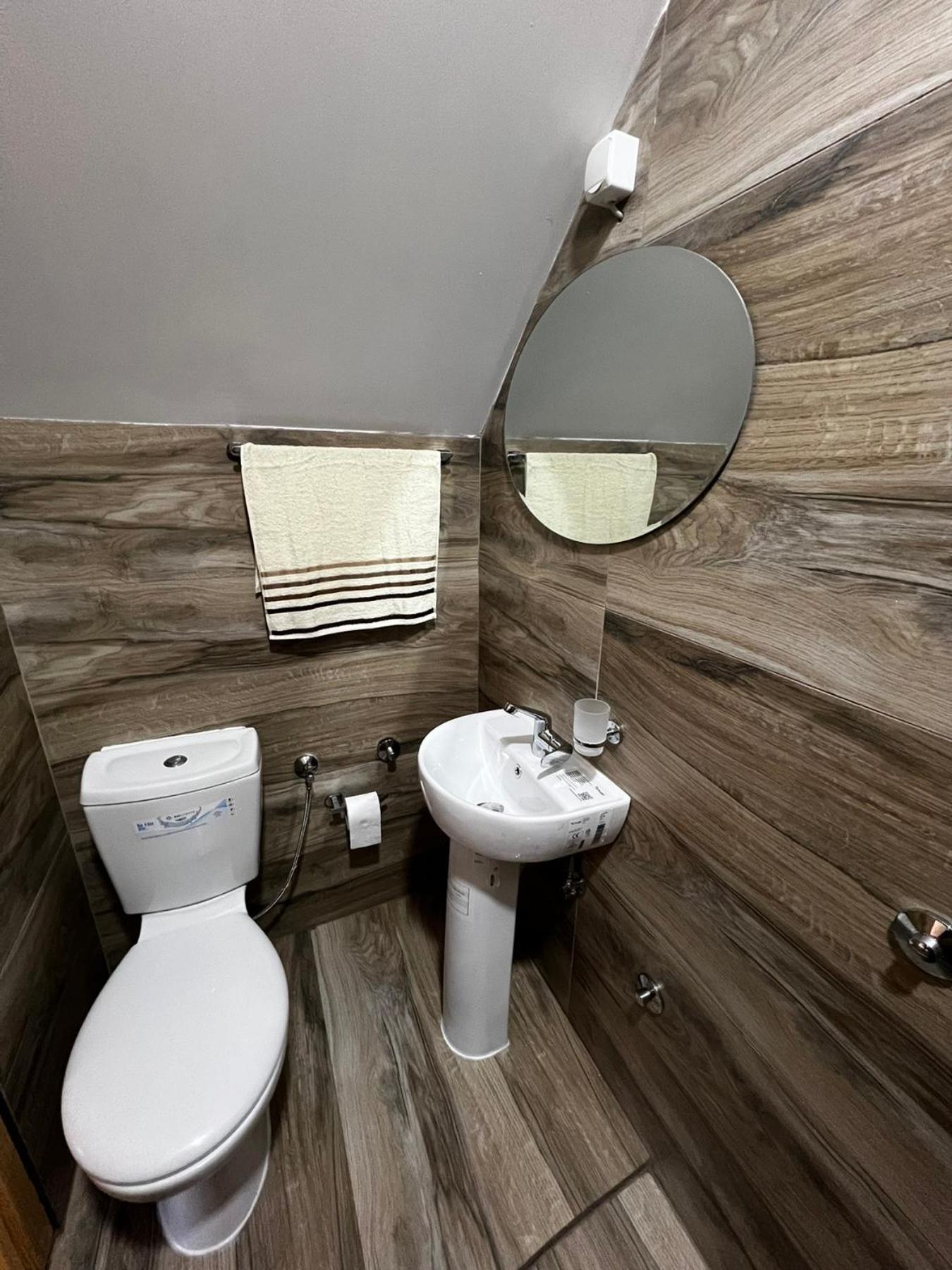 Cozy Bungallows Podgorica Buitenkant foto