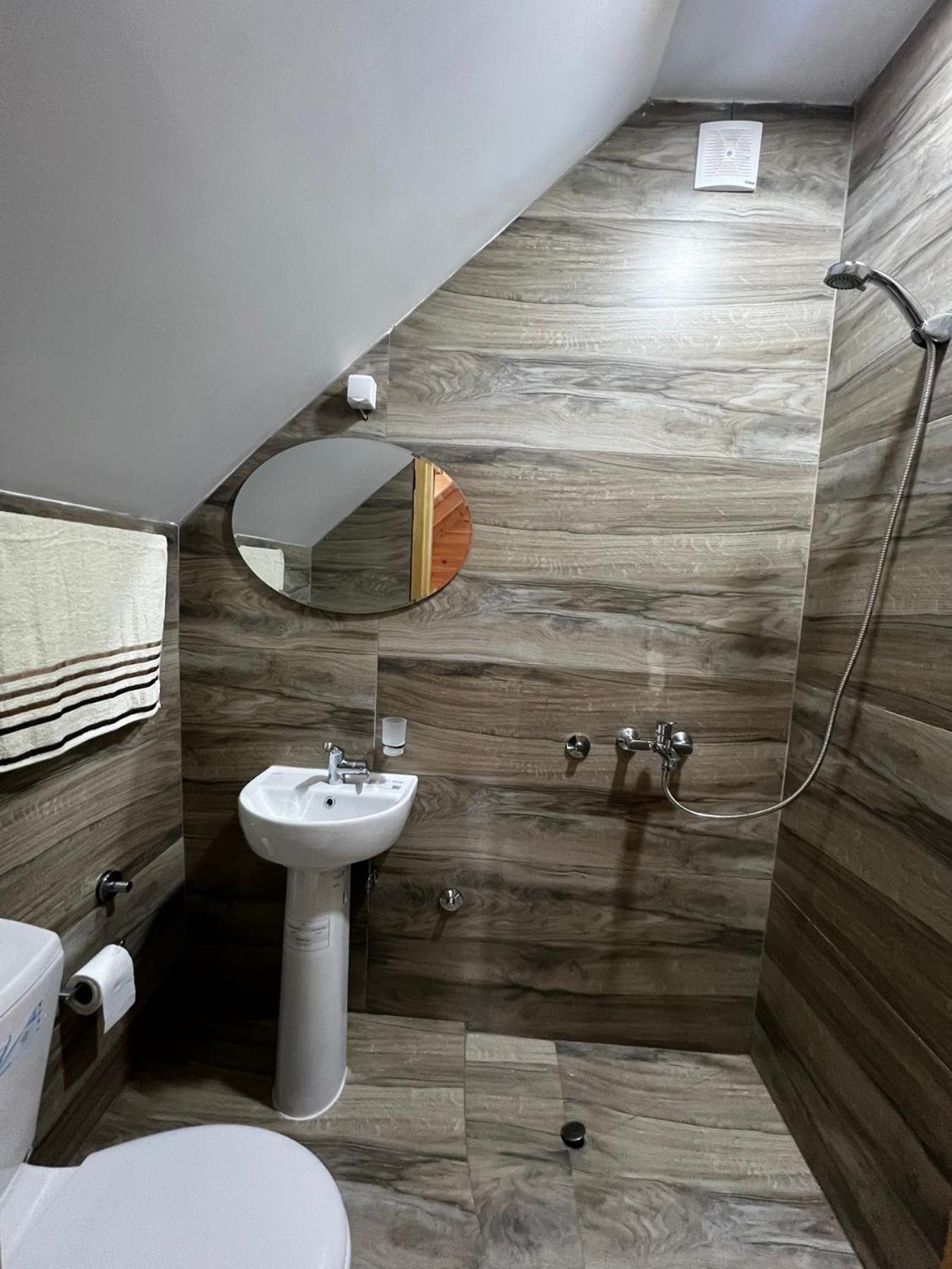 Cozy Bungallows Podgorica Buitenkant foto